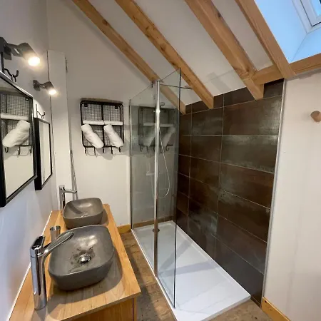Le Cabanon De Lafermedunol *