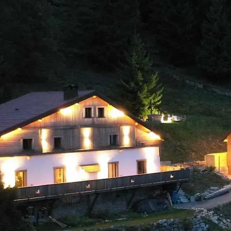 Le Cabanon De Lafermedunol Alpesi faház La Bresse