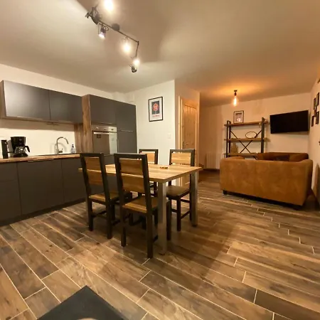 Alpesi faház Le Cabanon De Lafermedunol